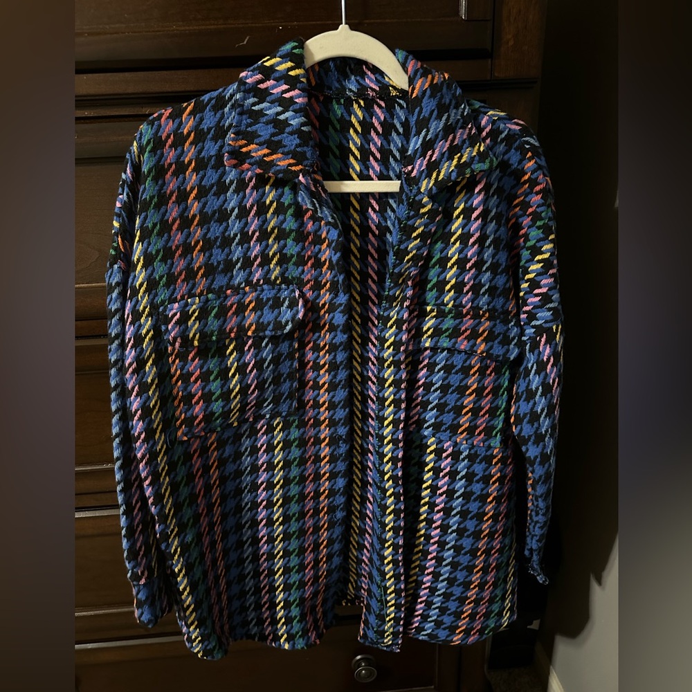 Houndstooth tweed jacket